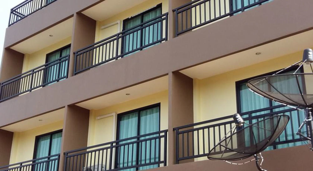 Appartement Dee Dee Mansion Airport à Nai Yang Beach Extérieur photo